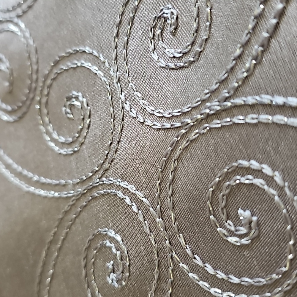 2 Panel Curtain - Picture 3 of 4